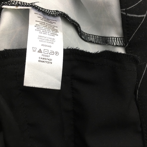 NWOT Ann Taylor Black Botanical Leggings - Picture 8 of 8